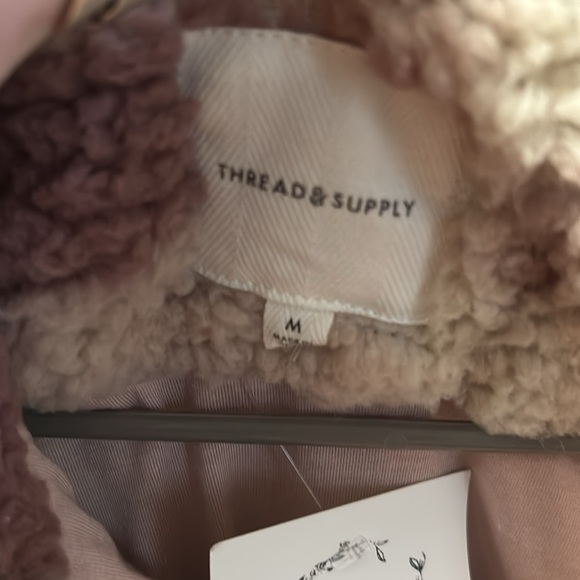 NWT Thread and Supply Sherpa - Picture 3 of 5